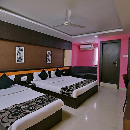 Collection O Diamond And Residences Indore Bagian luar foto