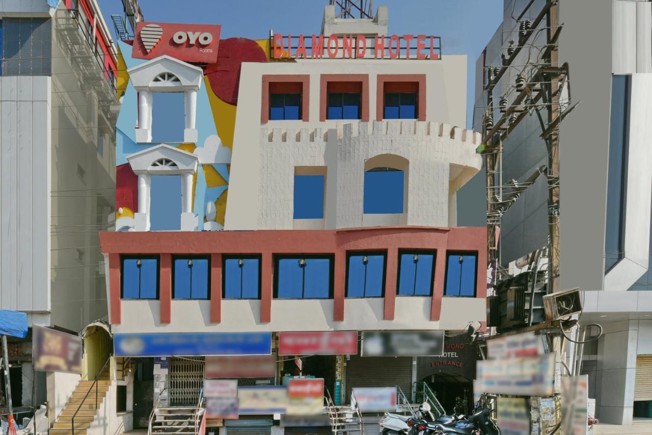 Collection O Diamond And Residences Indore Bagian luar foto