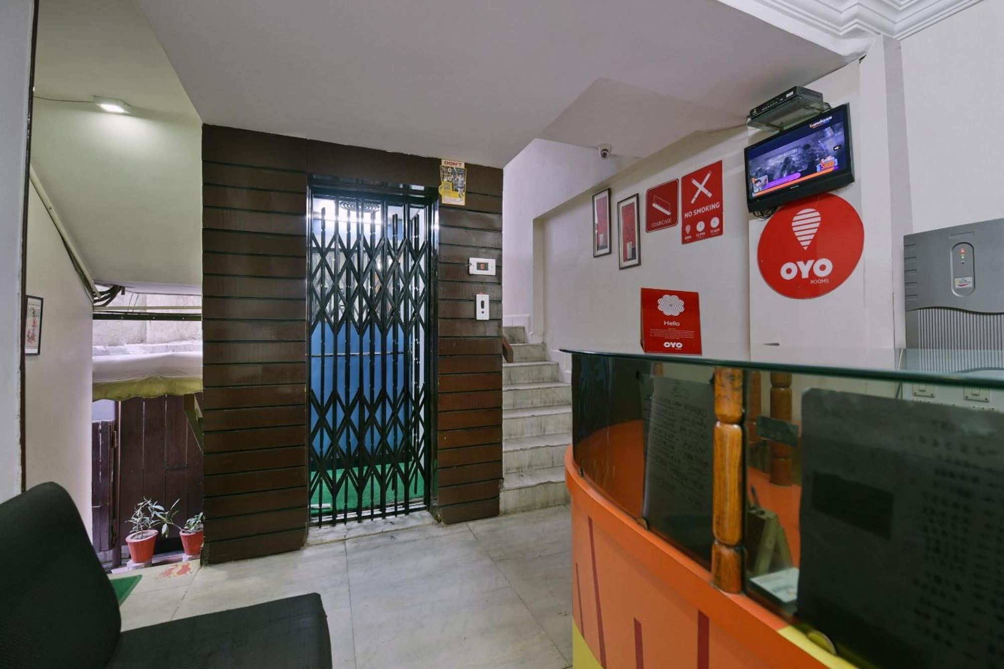 Collection O Diamond And Residences Indore Bagian luar foto