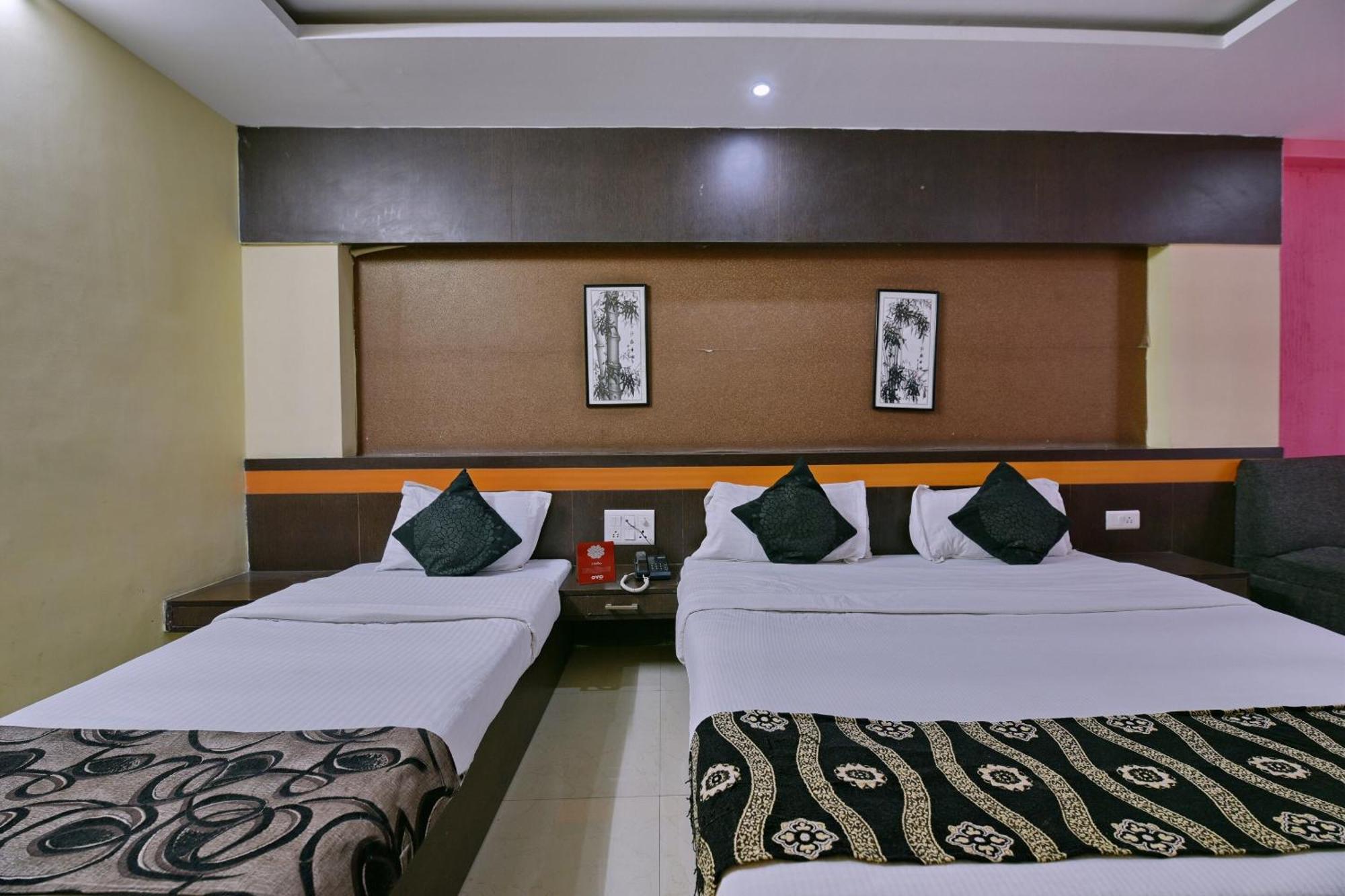 Collection O Diamond And Residences Indore Bagian luar foto