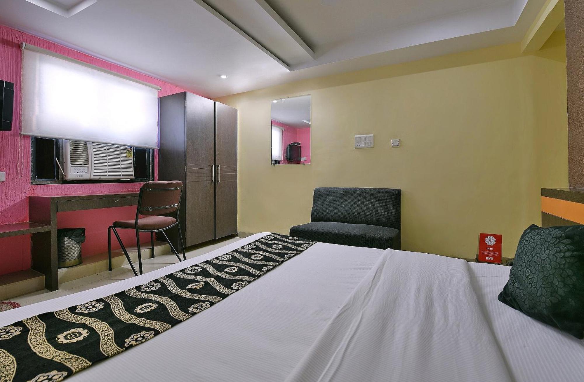 Collection O Diamond And Residences Indore Bagian luar foto